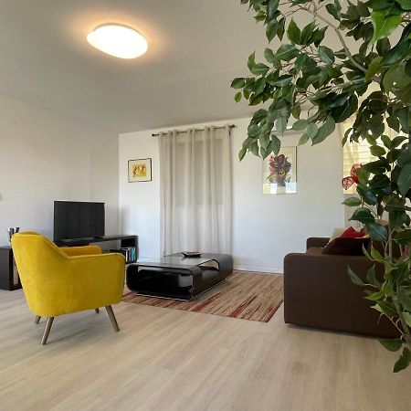 Apartamento Jarry Entre Chien Et Loup Baie-Mahault Exterior foto