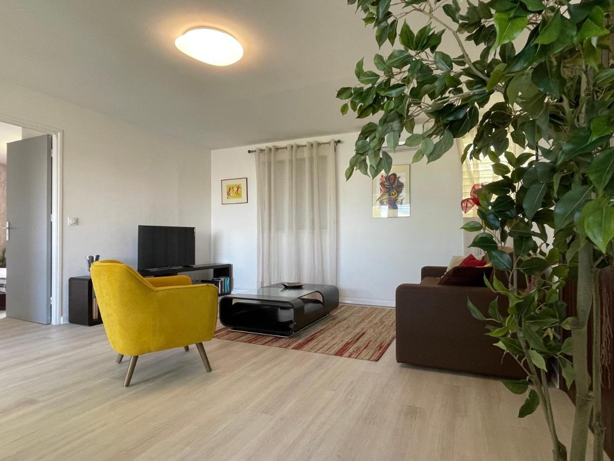 Apartamento Jarry Entre Chien Et Loup Baie-Mahault Exterior foto