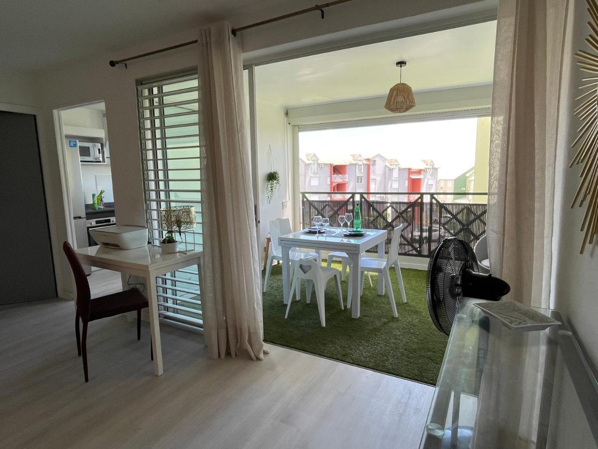 Apartamento Jarry Entre Chien Et Loup Baie-Mahault Exterior foto