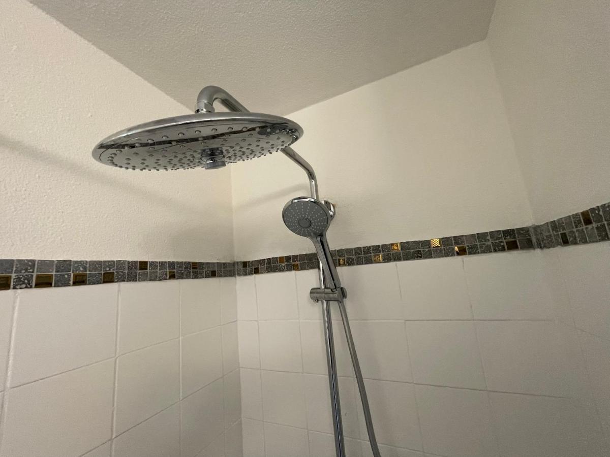 Apartamento Jarry Entre Chien Et Loup Baie-Mahault Exterior foto